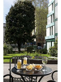 Hotel Raffaello - Tap to explore photos